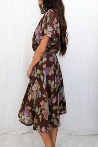 Vintage 1970s Floral Print Flutter Sleeve Knee-Length Dress