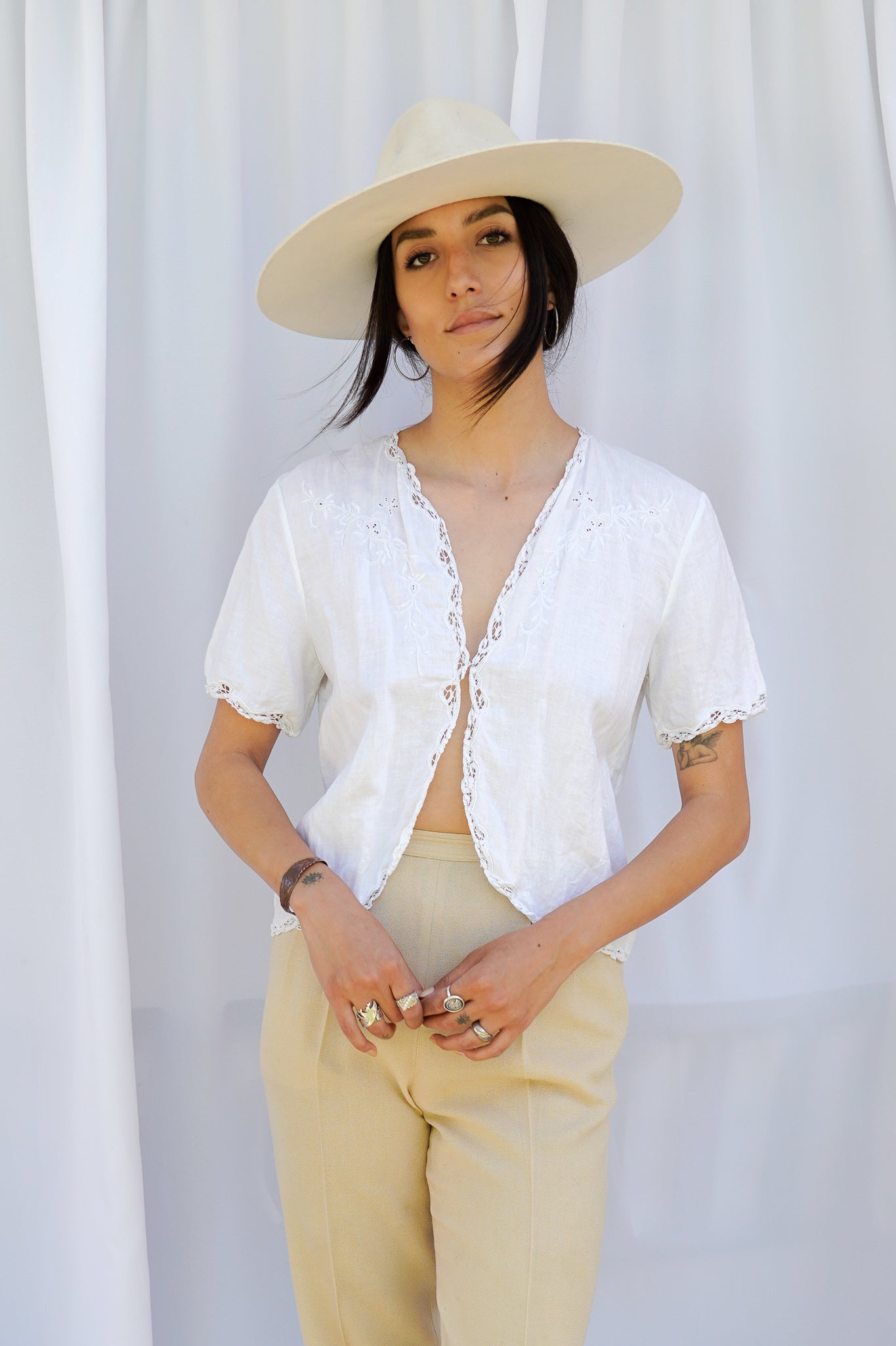 VINTAGE 1970's LINEN TOP