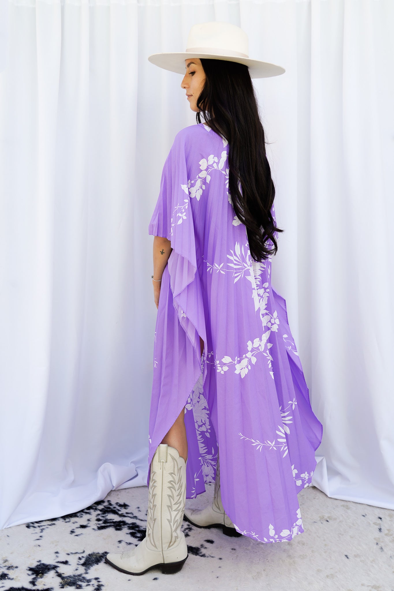 VINTAGE 1970's PLEATED KAFTAN