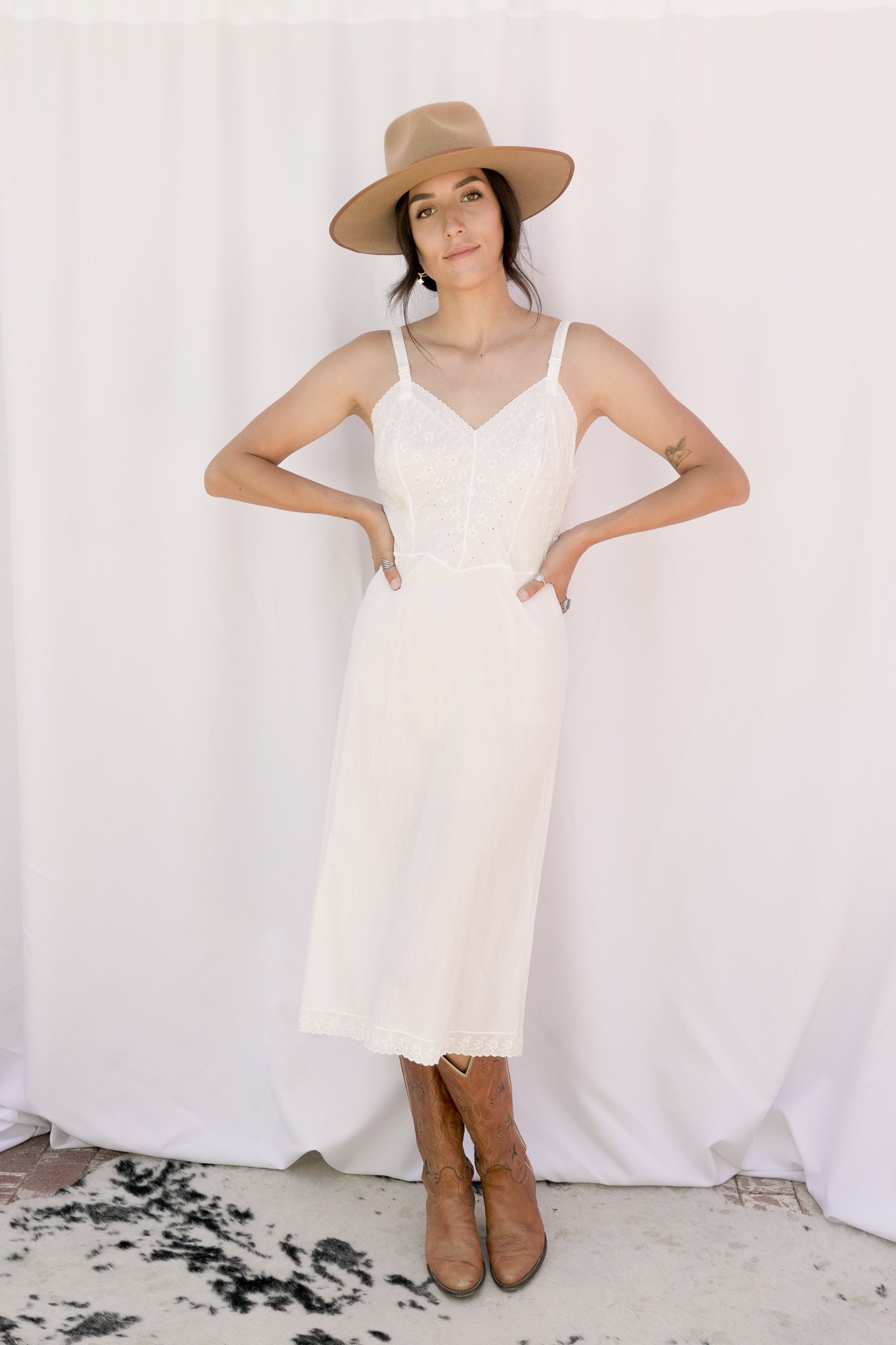 VINTAGE 1970's SLIP DRESS