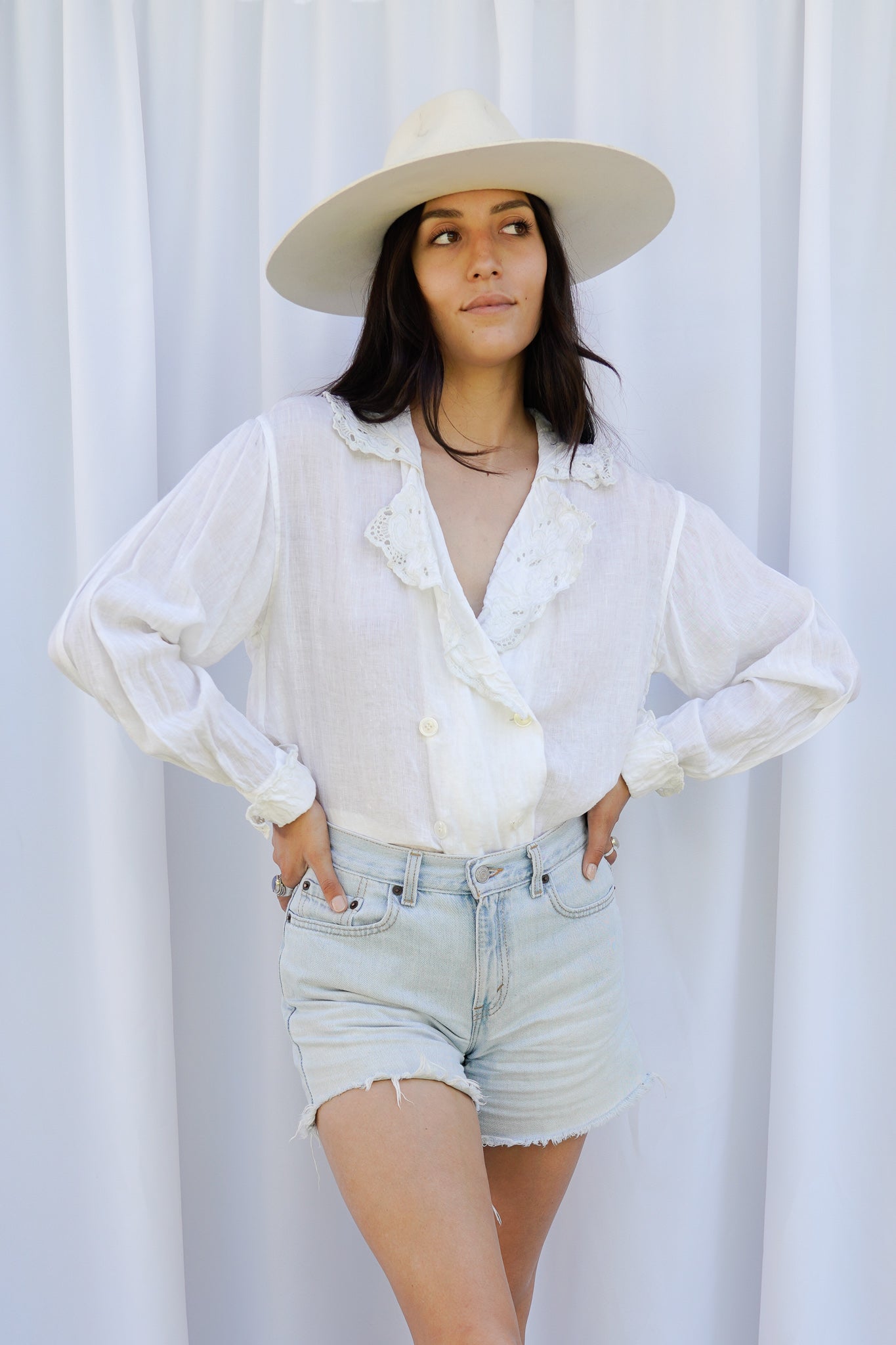 VINTAGE 1970's LINEN BLOUSE