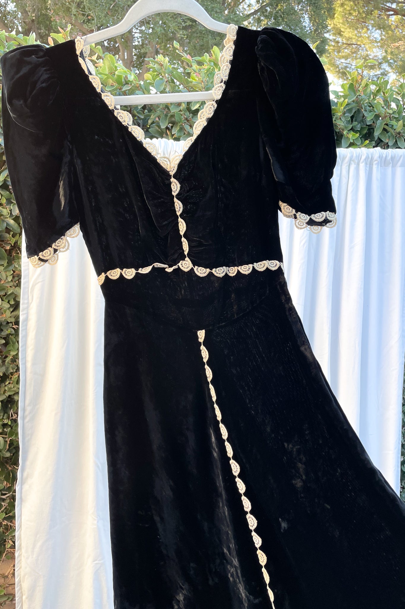 VINTAGE 1930's VELVET BIAS CUT DRESS