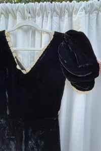 VINTAGE 1930's VELVET BIAS CUT DRESS